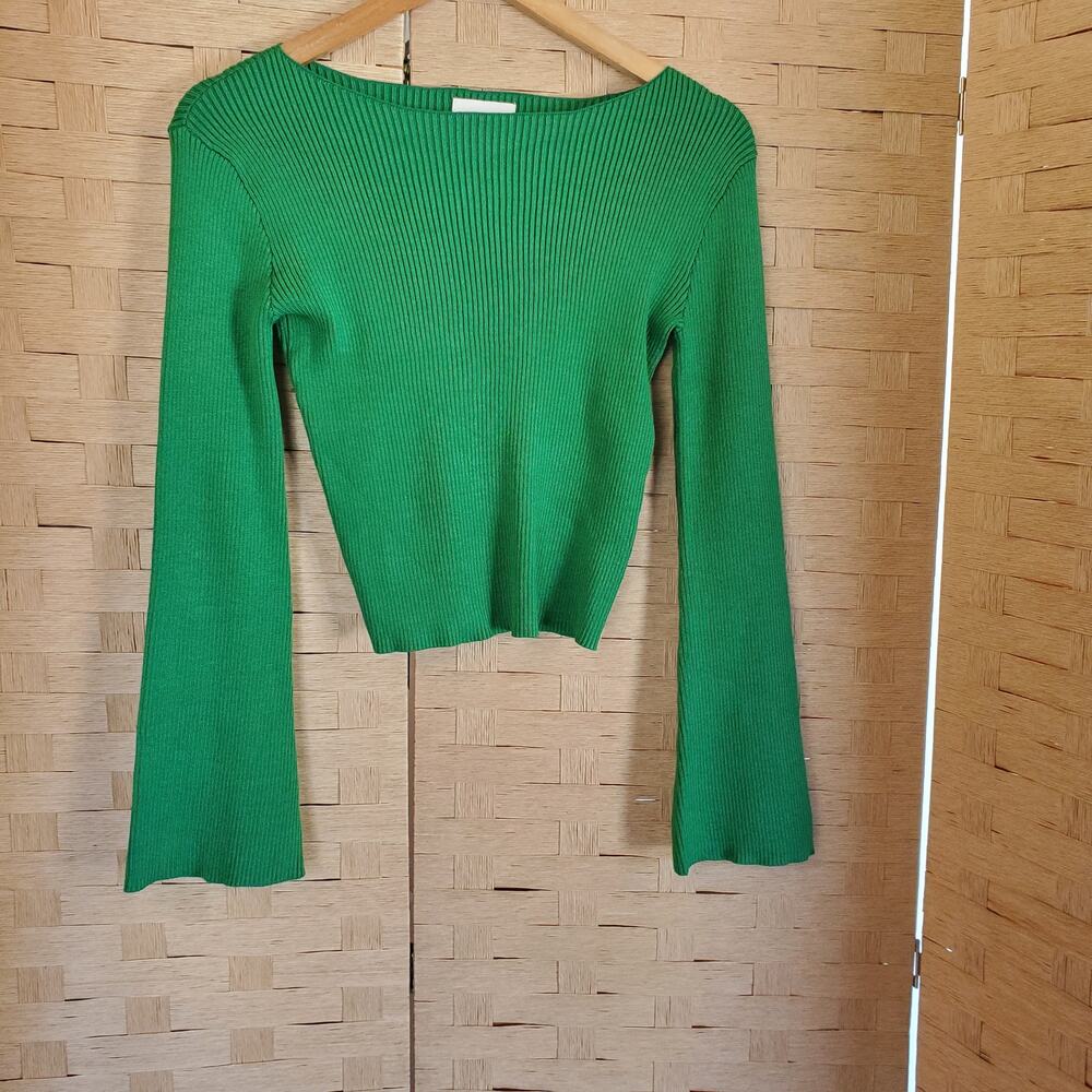 NEW Pink Rose Sweater Size Small Green Cropped Ribbed